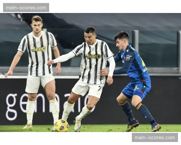 从争议到制胜球：卡利亚里战平弗罗西诺内一役的全场事件脉络