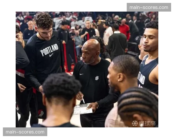 雷恩主帅专访：我们如何通过数据分析，训练球队在丢失球权后的瞬间反应